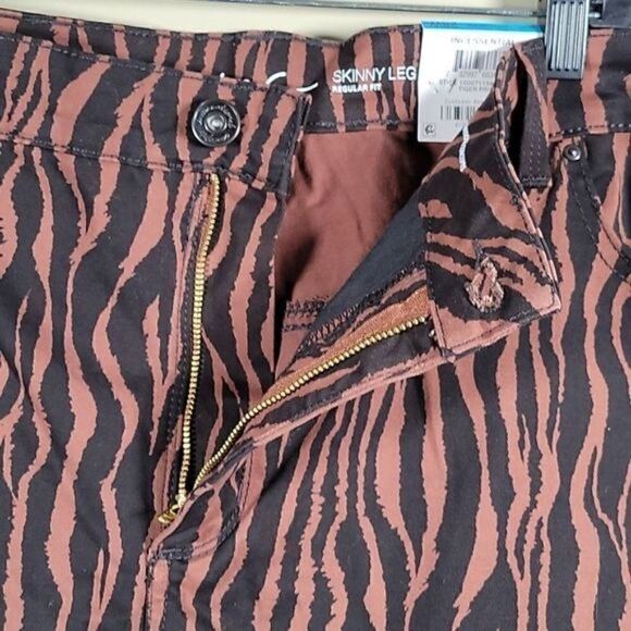 INC Tiger Print Mid Rise Skinny Jeans Sz 28W - Picture 4 of 11